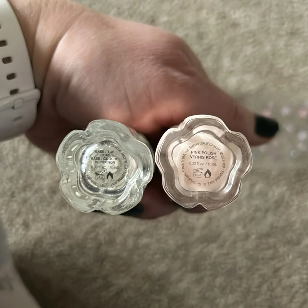 NEW Coach Nail Set - Picture 3 of 7
